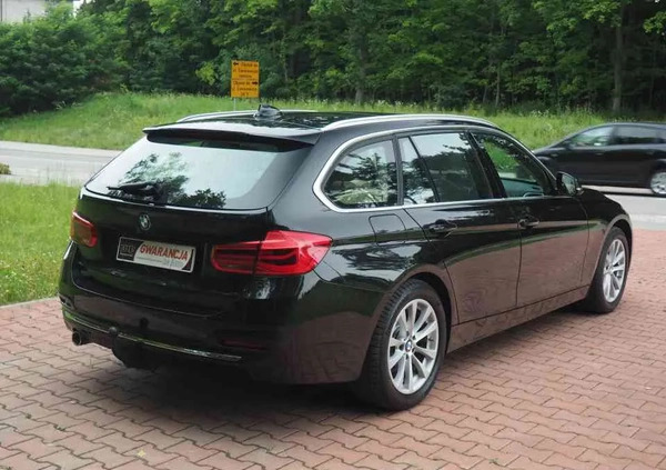 BMW Seria 3 cena 59900 przebieg: 156200, rok produkcji 2019 z Bełchatów małe 704